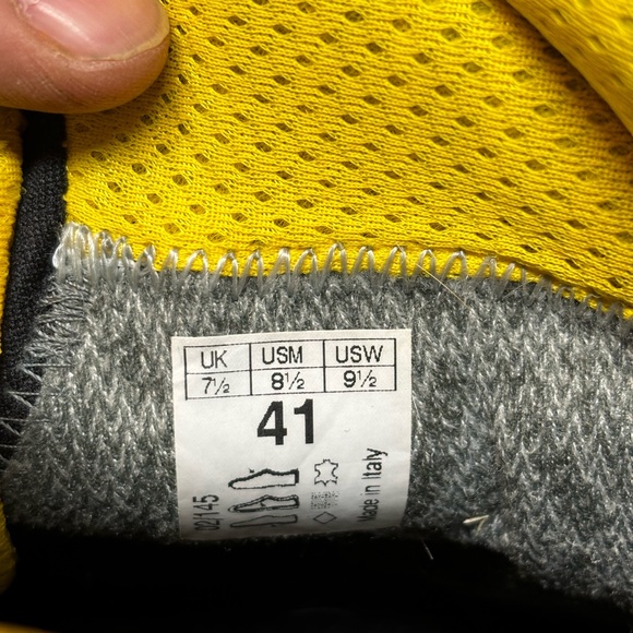 Mountaineering Boots - Picture 3 of 4